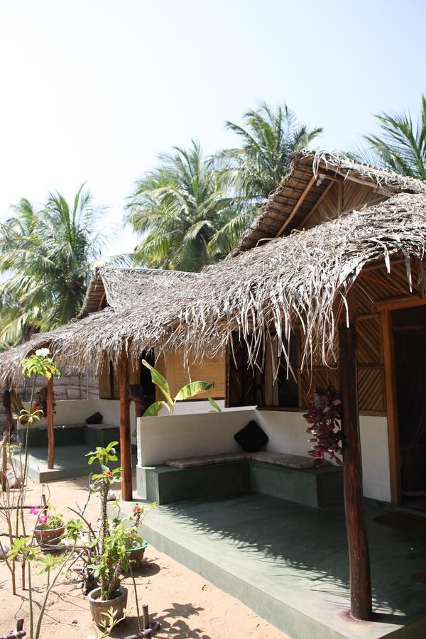Sun Wind Beach Kalpitiya Kite Resort Εξωτερικό φωτογραφία